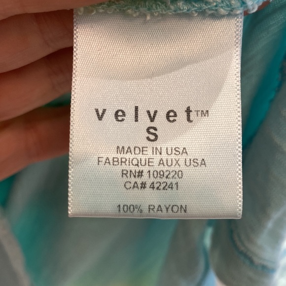 Velvet tunic - Picture 8 of 8